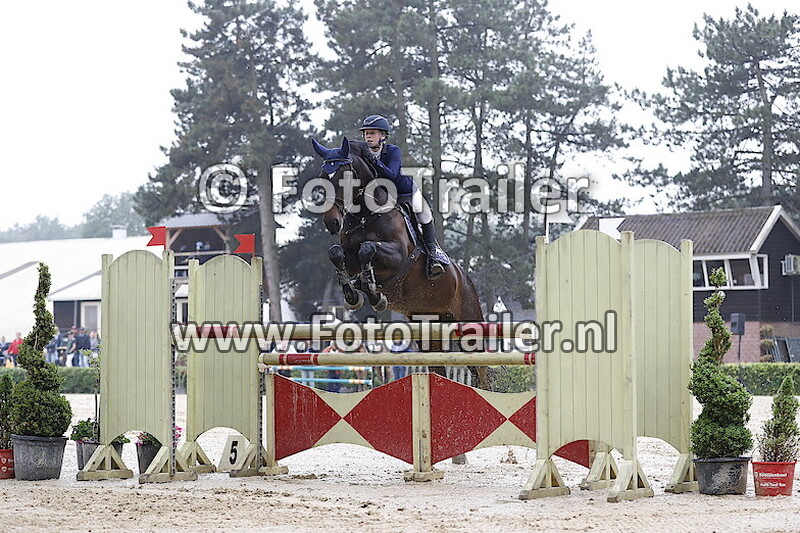 Elise Van den Branden