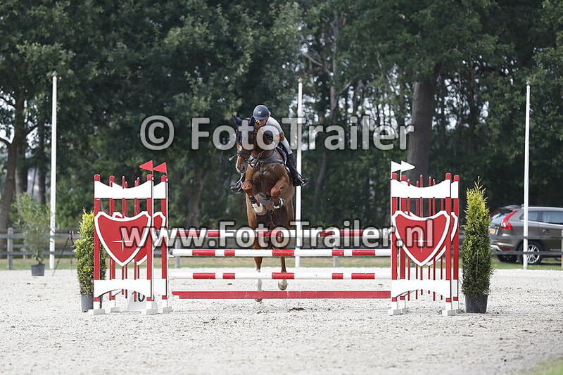 monique koobs van den belt