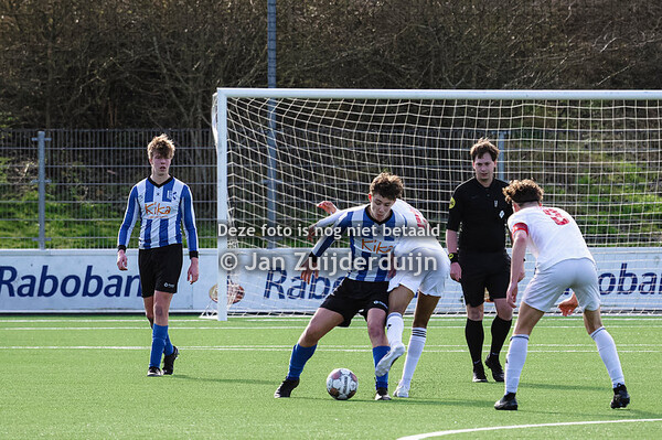 QuickQuick Boys JO18-1 -- Zeeburgia avv JO18-1