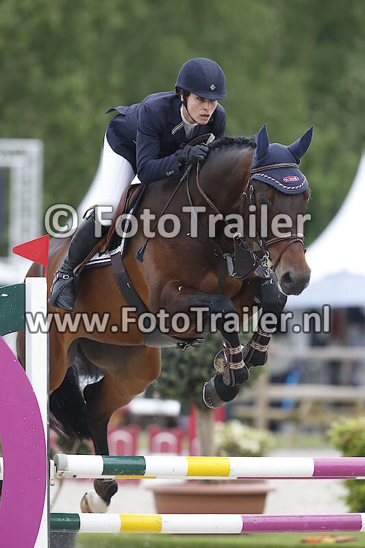 Anneke Niels van Wijngaarden