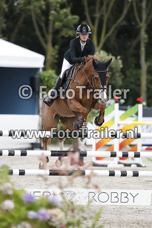 ava eden van grunsven