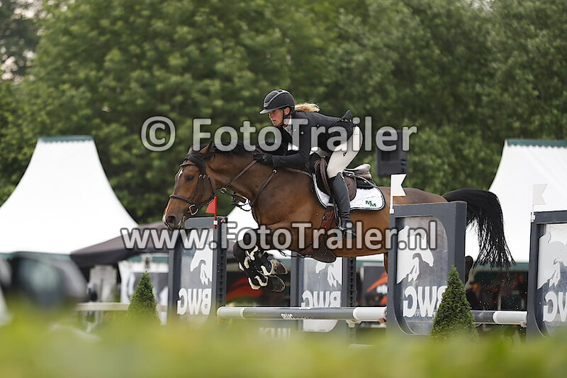 Mischa everse van de Kraats