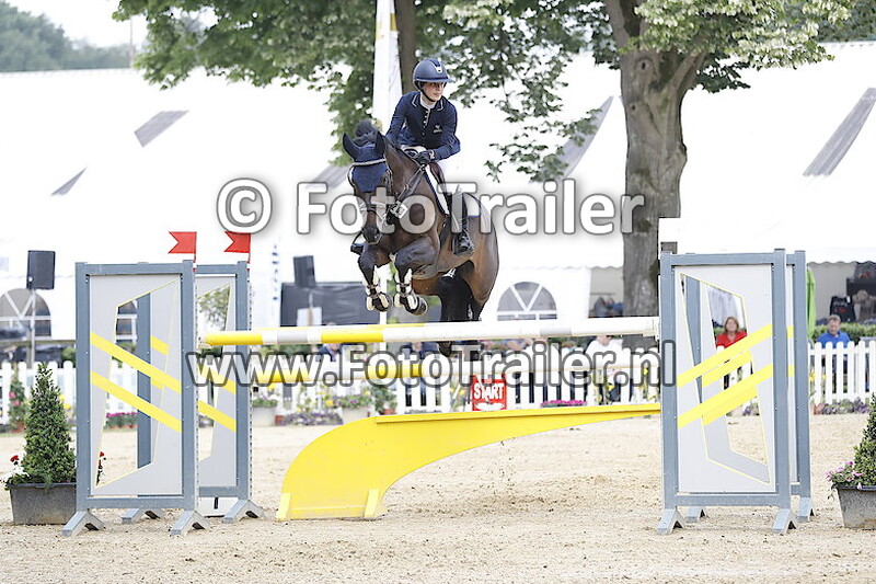 Mia-Charlotte Becker