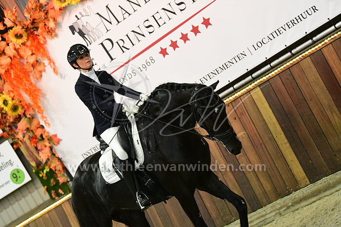 Miranda Pakvis - Palermo