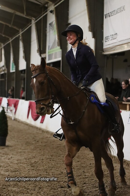 Indoor Hartje Drenthe 15-01-2023 Prijsuitreiking 100cm 2e Parcours