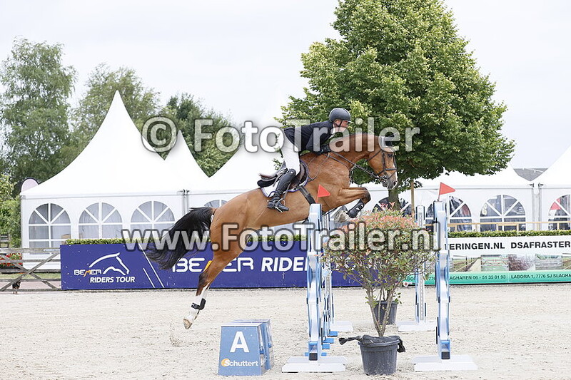 dennis van den brink