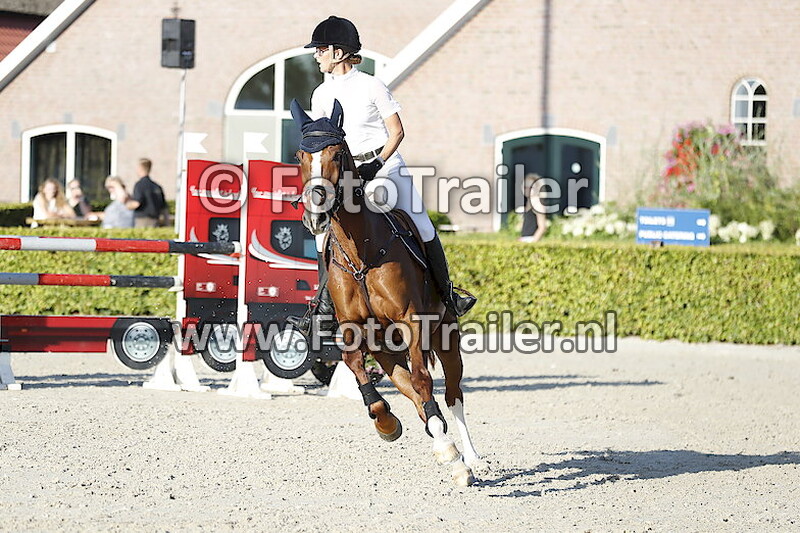 Janine Van den Berg - Ten Kate