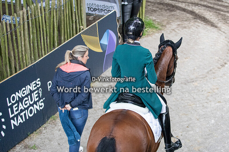 Dinja van Liere - Vita di Lusso