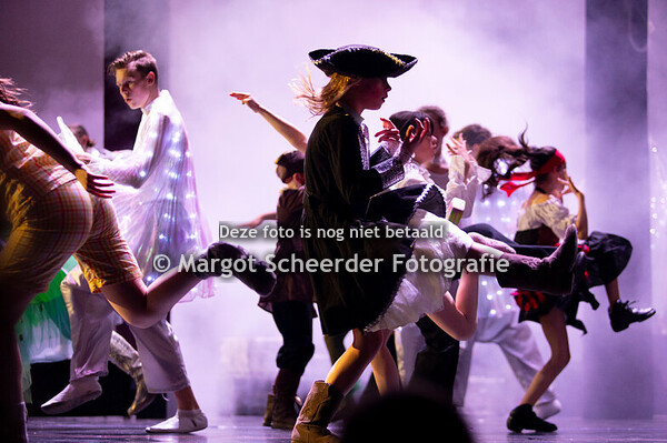 15. De strijd om Nooit Gedacht Land