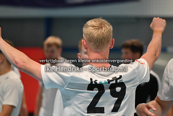 20250810Hellas_Ijsland