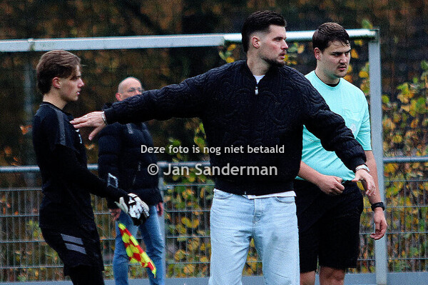 Ranglijstaanvoerder Excelsior'31 JO17/1 verliest koppositie aan directe concurrent Colmschate (1-2)