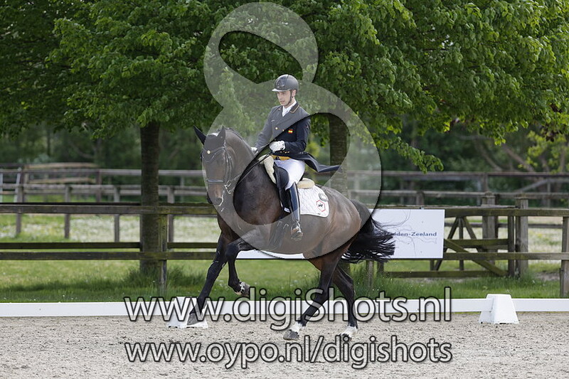 Hexagonâ€™s Leon Art-do