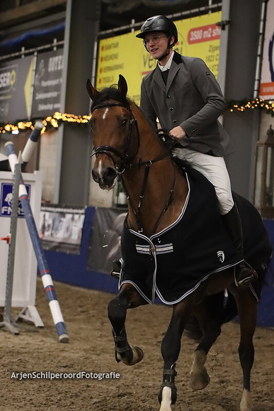 Indoor Beukers 30-12-2022 100cm Rijstijl Prijsuitreiking