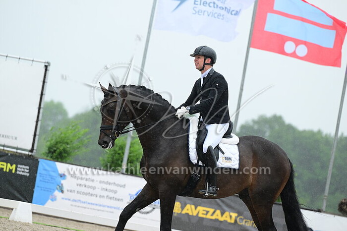 Bart Veeze - Roman Empire