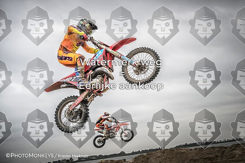 -- ONLINE -- Strandcross Lemmer - Superfinale