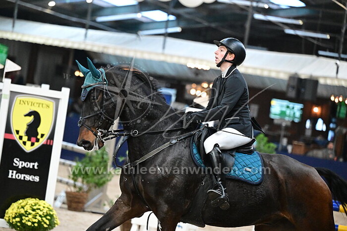 Tessa van Gils - Oliver