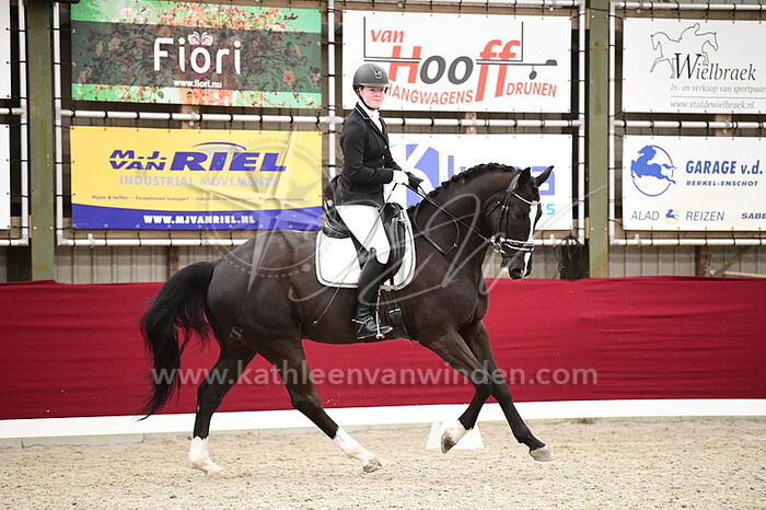 Manon Schoenmakers - Magic Star