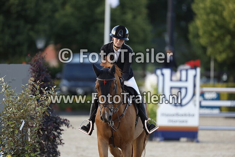 ava eden van grunsven