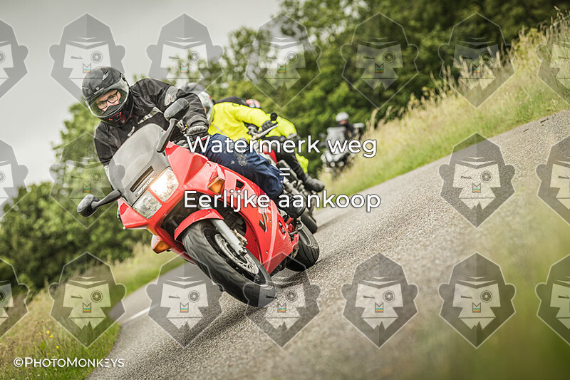 Elfsteden tocht voor motoren - locatie nabij Sneek 09:15 - 09:29