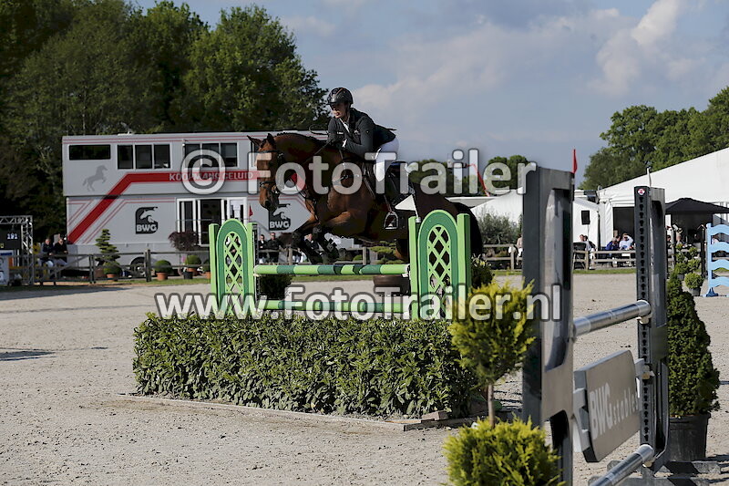 Dominique Nijhof Roelofsen