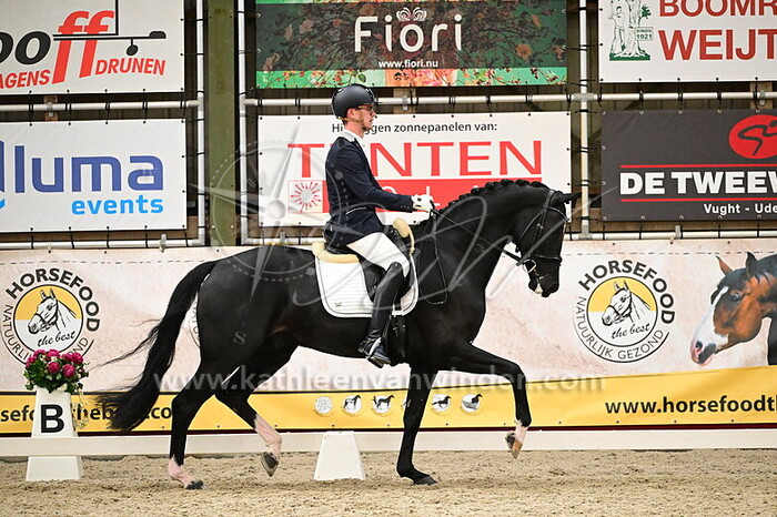 Marten Luiten - Paradise IMP ST-J