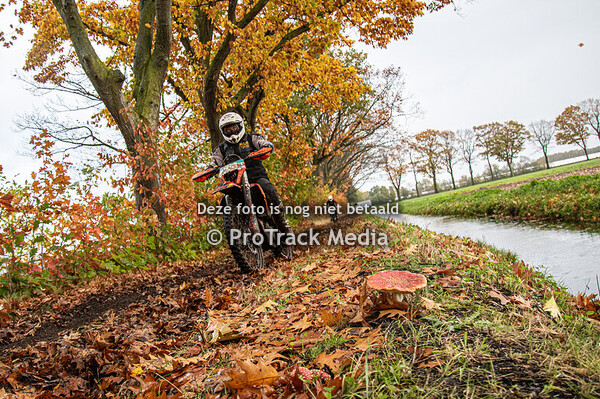 Oranje en Rode Spatborden Offroad Handel