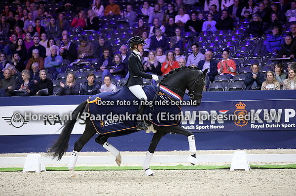 04-02-2023 Hengstencompetitie klasse L dressuur