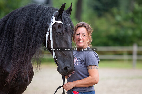 53 Odana makita vd Black Stables