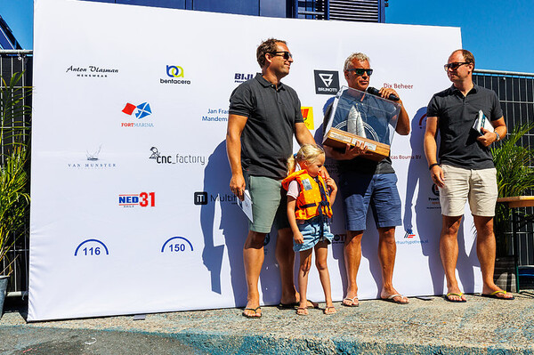 Regenboog Lustrum - Zondag
