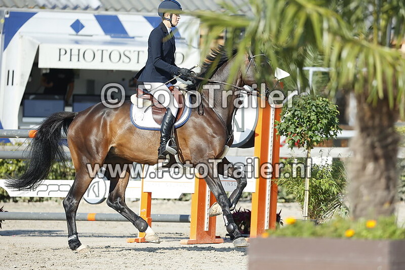 marleen van der burg