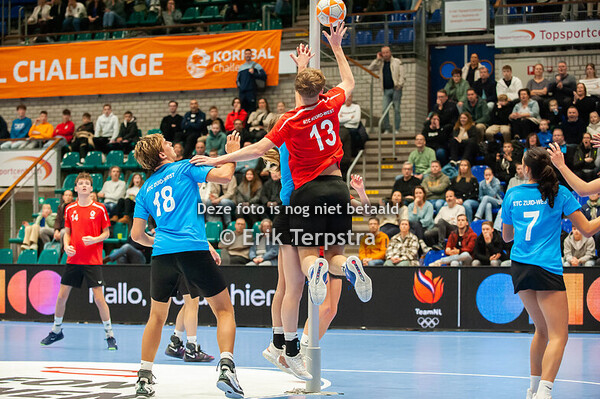 2024-12-30-U19-06-Noord West U19 - Zuid West U19