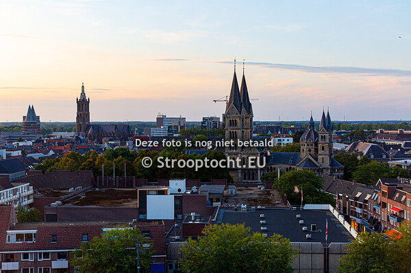 Roermond van bovenaf - Theaterhotel De Oranjerie