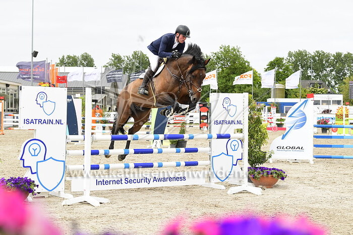 Jack Tracy - Jerry Hall