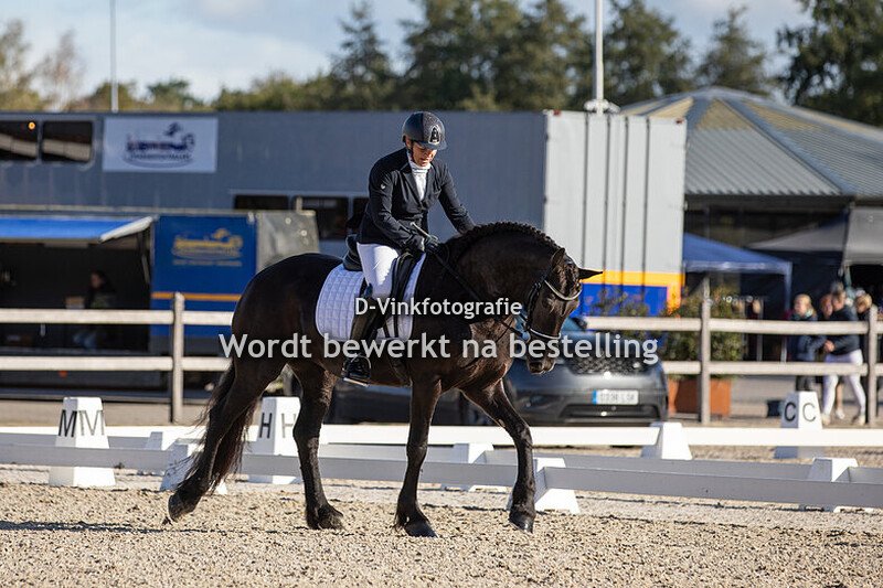 Diana Postma - Iris van de Westfriezenhof