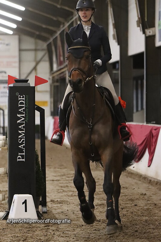 Indoor Hartje Drenthe 15-01-2023 Prijsuitreiking 110cm 1e Parcours