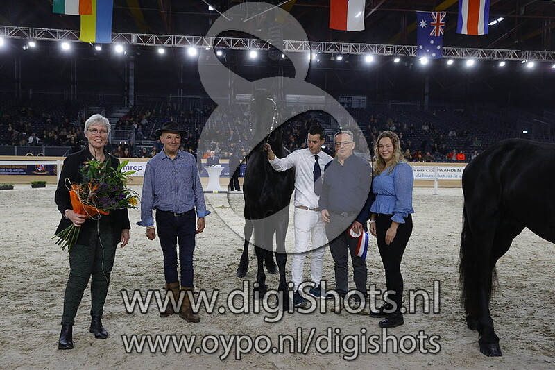 Naud T van Sessing v. Tiede 501 164