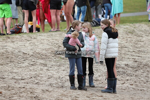 Nieuwjaarsduik Punthorst 2024