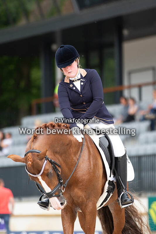 394. Kimberley Karsdorp - Flying Dutchman