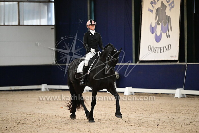 Valerie Vroegh - Julius van de Thijenkaampe