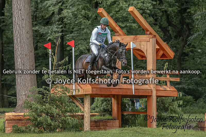 CCI4*-S