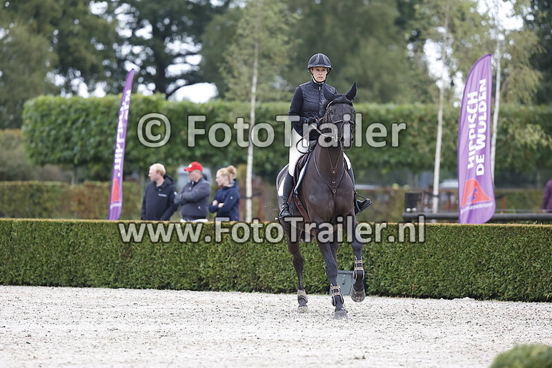 anneke niels van wijngaarden