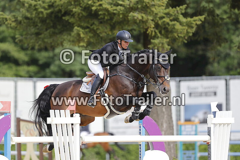 Julia Houtzager Kayser