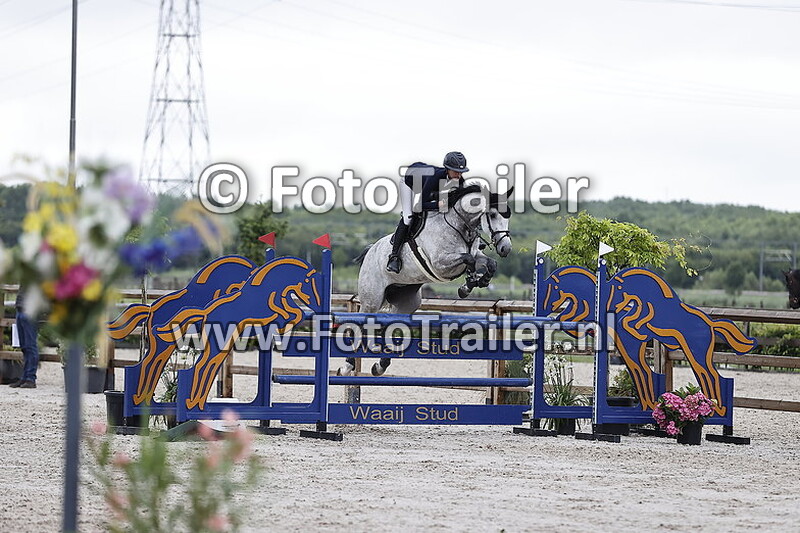 samantha alexis mackenzie