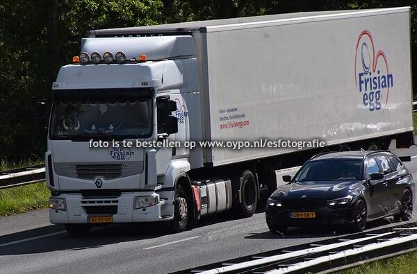 28-5-2025 Truckspotting Fietsbrug Drachten e.o