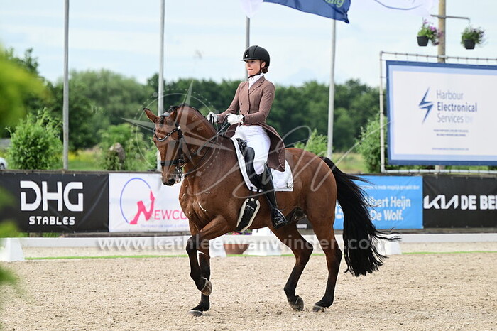Anna Kasatkina - Fyeo