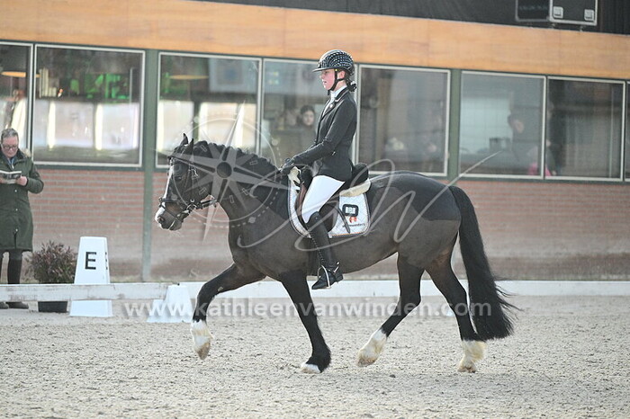 Emmie Rutenfrans - Undercover Girl