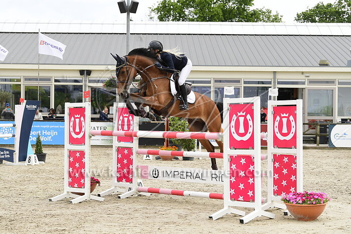 Thalessa de Jong - Assembly's Andiamo Z