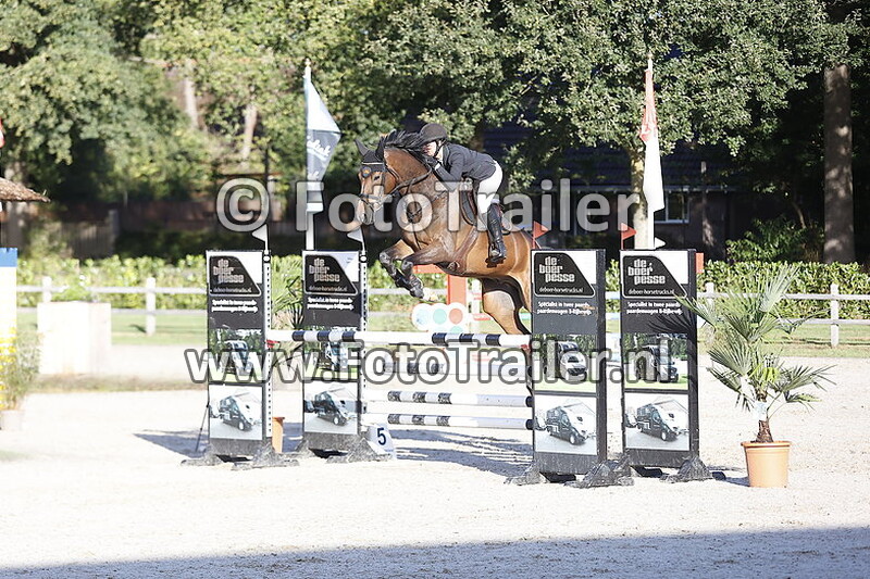 monique van den broek