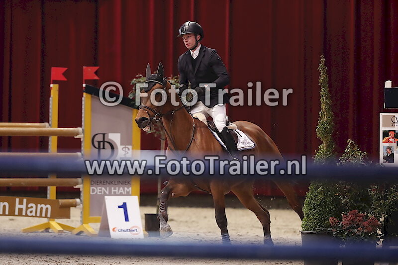 Dennis van den Brink