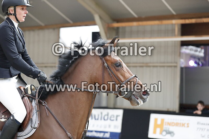 Julia Houtzager-Kayser